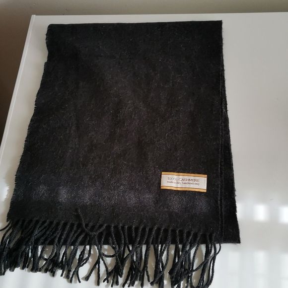 Accessories - 100% Cashmere made in italy Scarf.